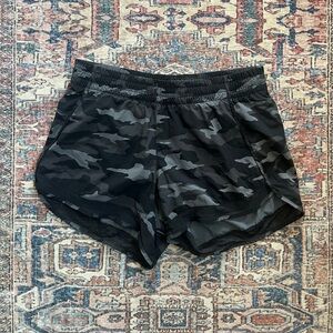Athleta Mesh Racer Run Short 4”